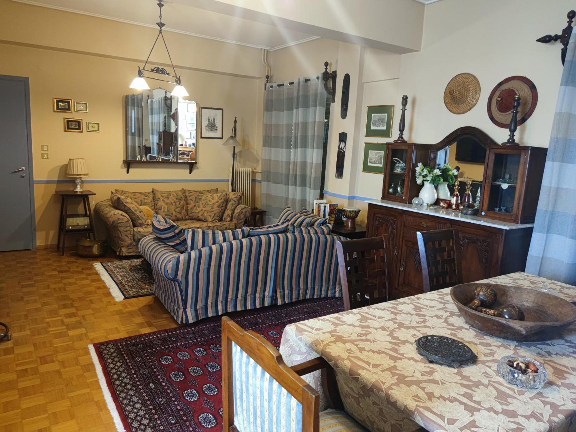 Classic Apartment In Kalamata Dış mekan fotoğraf